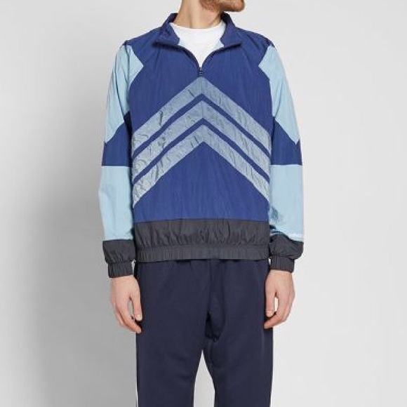 Vintage Retro Rare Adidas V-Stripes Windbreaker Pullover - Picture 4 of 8